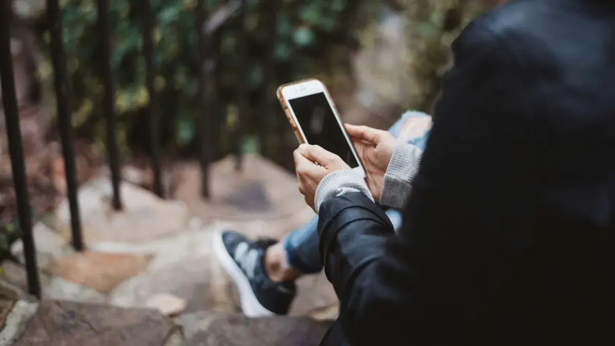 Smartphone app can help you track your climate actions